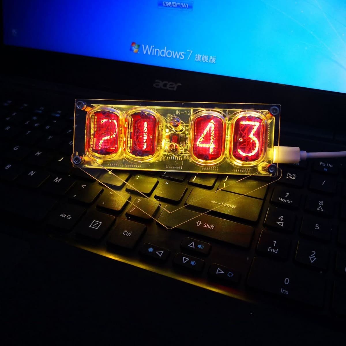 Hot-selling IN-12 Nixie Tube Clock Finished Product, 4-Digit Clock with Colorful LED Retro Timepiece