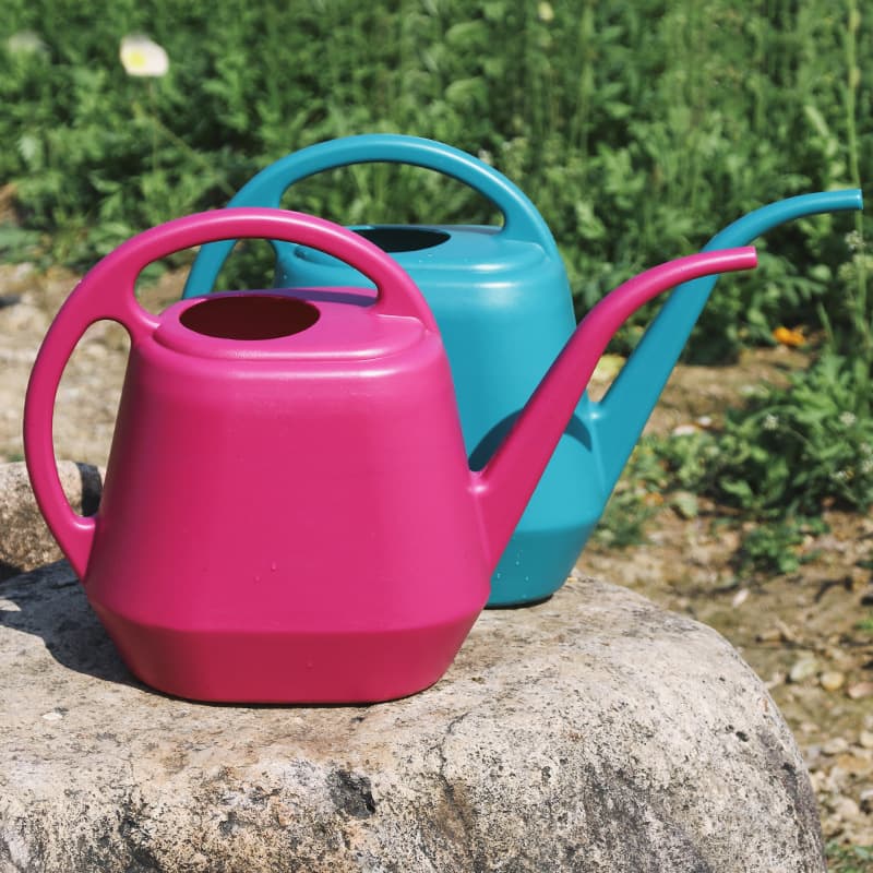 Curated Cross-Border Plastic Long-Spout Watering Can Gardening Watering Pot Household Watering Can Creative Watering Can Wholesale