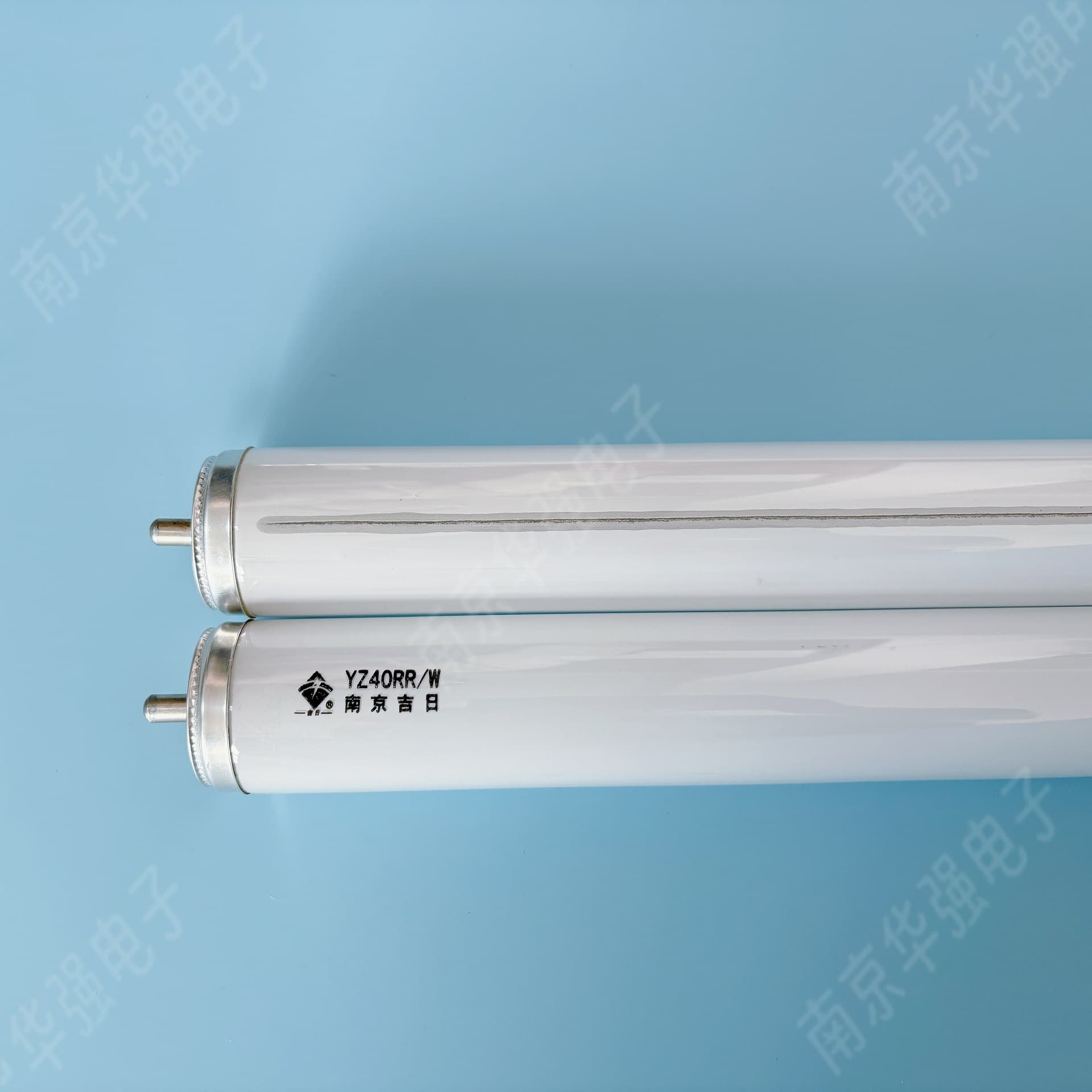 Nanjing Huaqiang Explosion-Proof Lamp Yz40Rr/W(Ys40Rr) 40W Graphite Filament Worry-Free After-Sales Service
