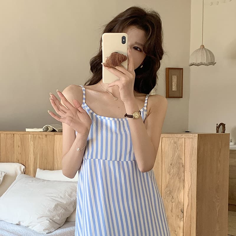 2025 Summer New Cloud Cotton Camisole Sleep Dress with Padded Bra Beach Vacation Style Dress for Girls and Students