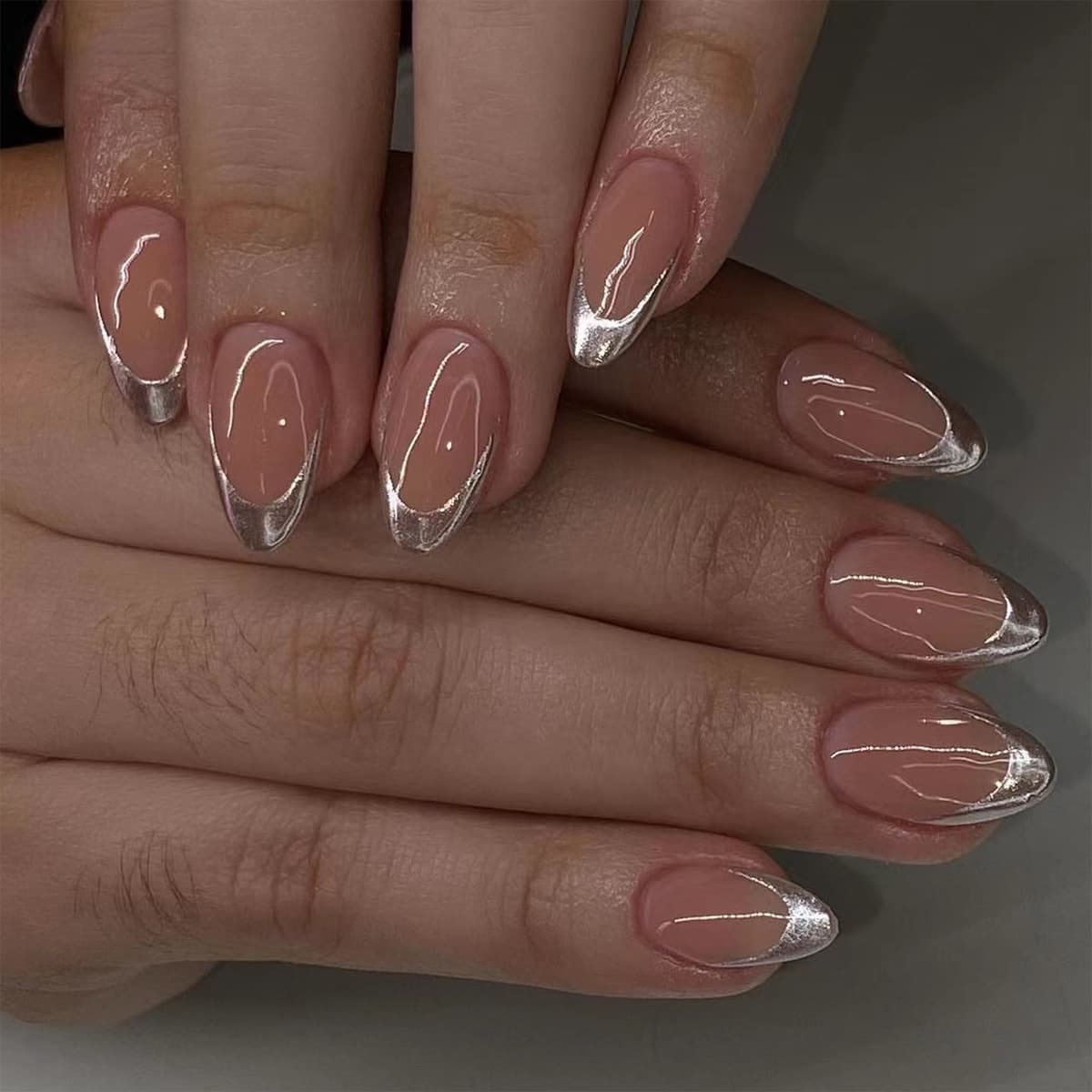 French Silver Almond Press-On Nails Short Simple Cross-Border Trade Fake Nails Removable Nail Tips Wholesale