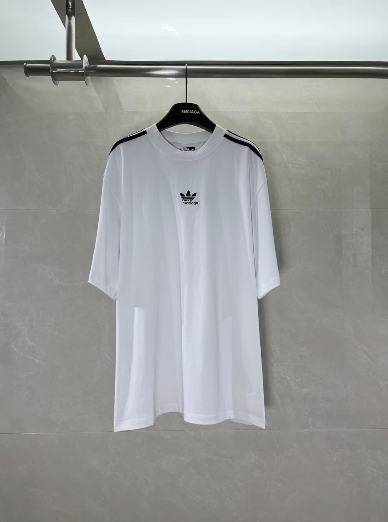 Cross-border Trade High Version Paris 26 Summer New B-brand Printed Washed Distressed Loose Short Sleeve T-Shirt Series