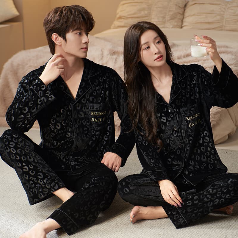 2026 Autumn and Winter New Velvet Couple Pajamas Long Sleeve Set Leopard Print Loose Casual Homewear Set