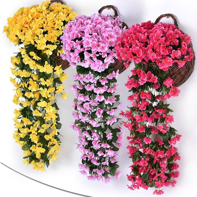 Artificial Violet Wedding Wall-Hanging Silk Flowers for Window and Balcony Decoration, 18-Head Hydrangea Decorative Flowers