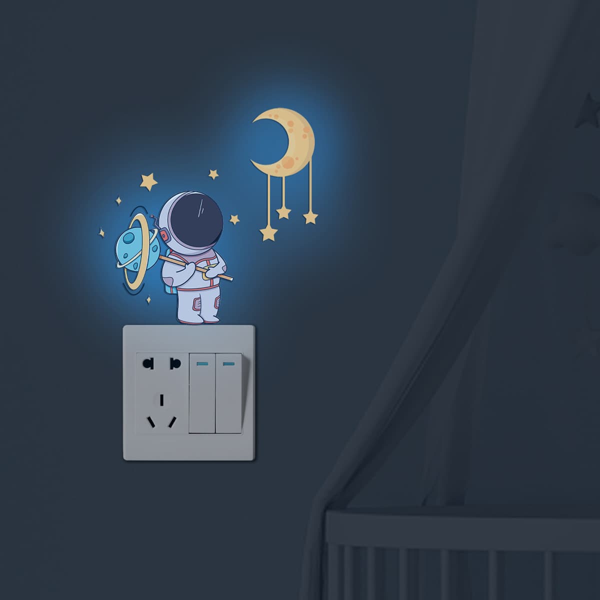 Glow-in-the-Dark Astronaut Stars Moon Switch Sticker for Kids' Room Luminous Wall Decal Living Room Bedroom Self-Adhesive Sticker