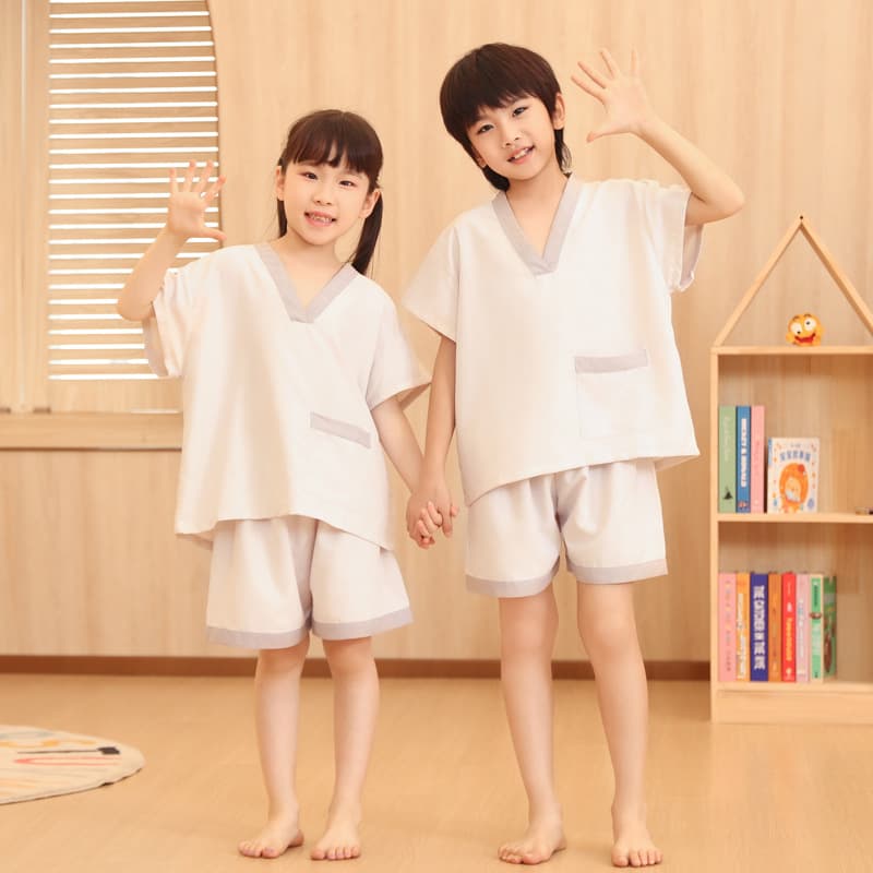 Disposable children's sauna suit, pure cotton baby bath suit, new style, boys' and girls' parent-child outfit, bath center