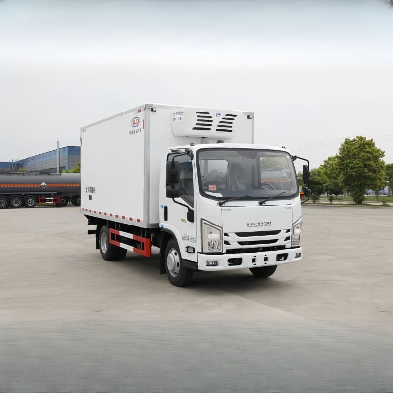 Jiangxi Isuzu EC5 Refrigerated Truck 4.2m Refrigerated Cargo Box Blue Plate Jiangling Freezer Truck Enclosed Mini Truck
