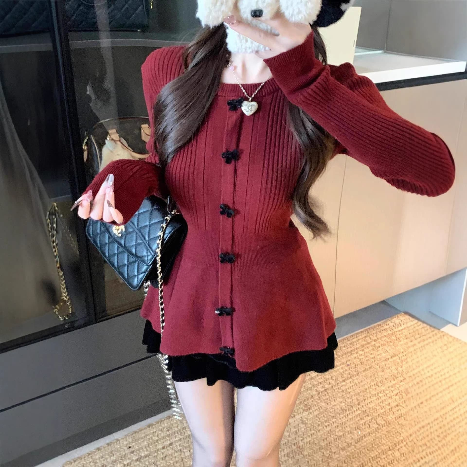 Chic Chanel-style Red Knit Sweater for Women Spring Autumn Winter 2025 New Plus Size Curvy Fit Waist-Cinching Knit Top