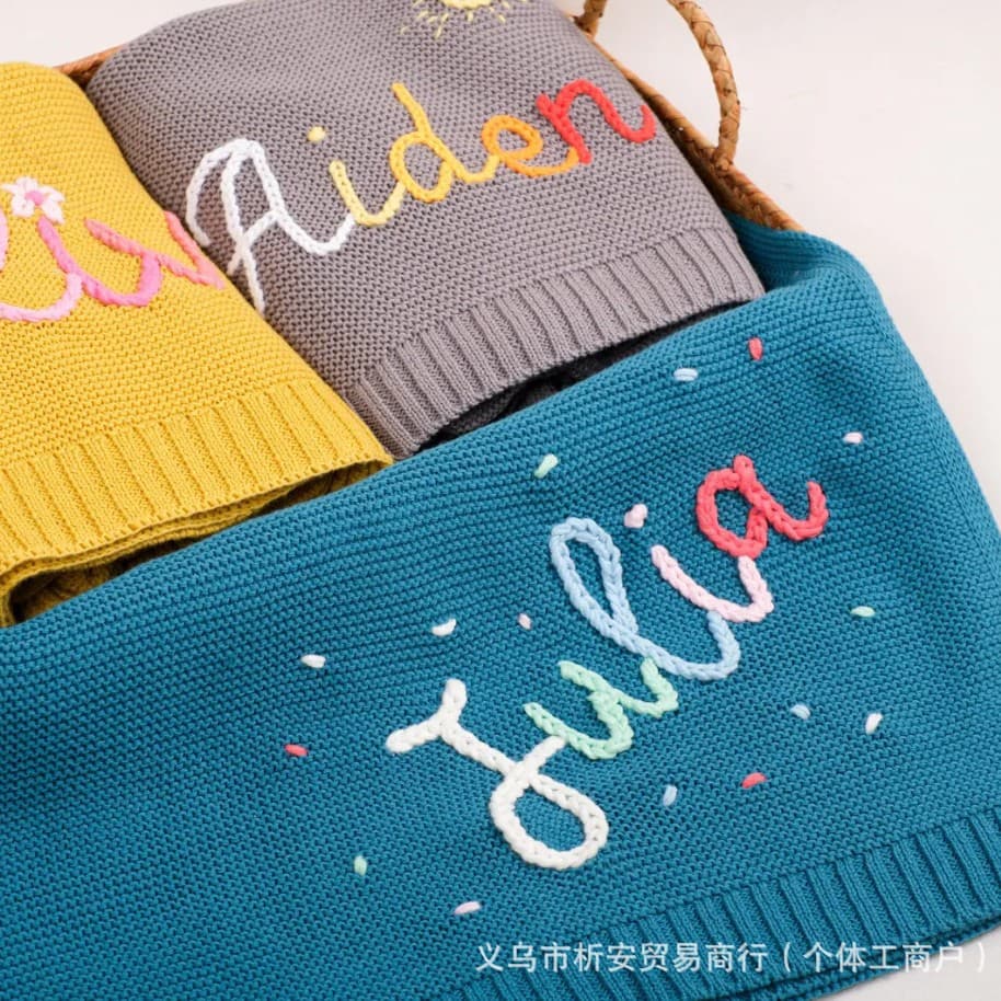 Hand embroidered embroidery personalized name pure cotton knitted blanket newborn throw blanket baby nap blanket