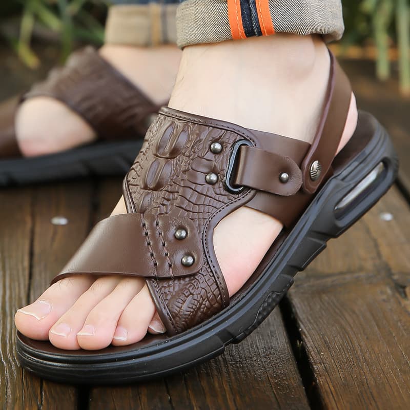 2023 Summer New Genuine Leather Casual Beach Shoes Thick Sole Non-Slip Sandals Slippers Men's Manufacturer Wholesale