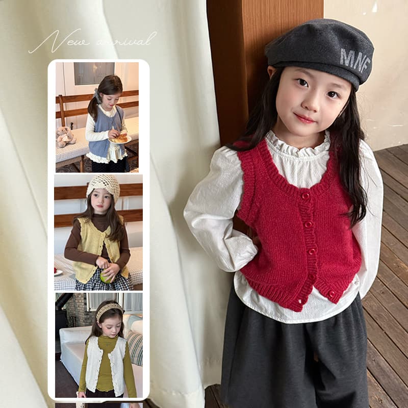 Aimobeibei 2025 Autumn Children's Clothing, Girls' Sweet Layering Cute Lace Vest Short Knit Waistcoat