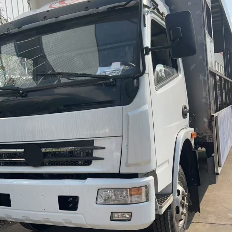 Export Stage Special Wing Box Trailer Wing Box Semi-Trailer Price Skeleton Container Trailer