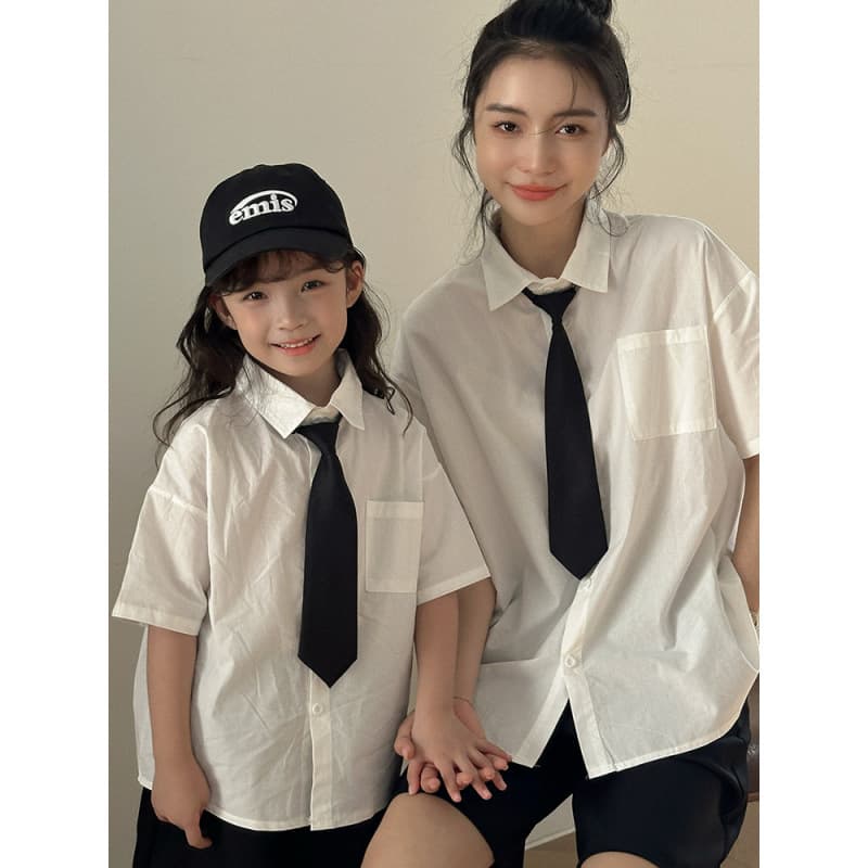 Japanese short-sleeved tie shirt parent-child summer loose college style versatile kindergarten graduation performance clothing family wear