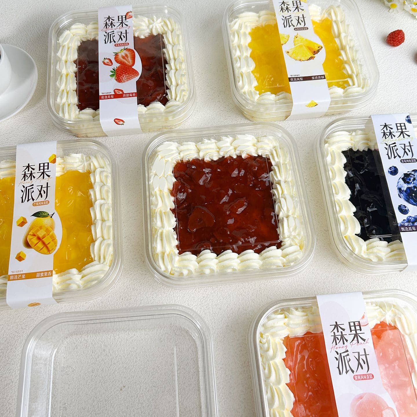 Zhongli baked strawberry cake packaging box dessert tirami soda bag box disposable cream pastry transparent