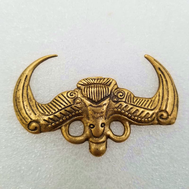 Antique Craft Brass Bat and Horn Pendant with Five Emperor Coins T40