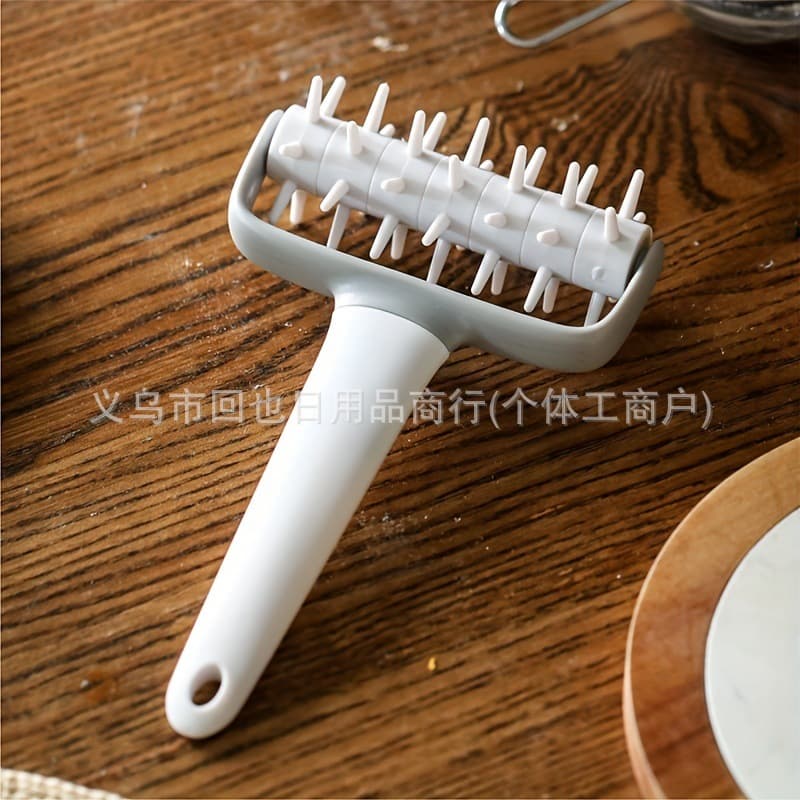 Lattice Cutter Rolling Wheel Pizza Cutter Handheld Rolling Pin Needle Roller Baking Tool