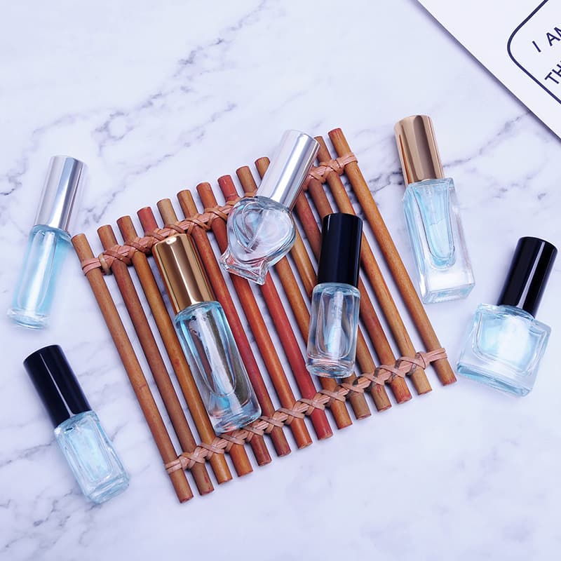 Wholesale Transparent Glass Perfume Bottle Cosmetics Sample Bottle Mini Spray Perfume Bottle Portable Perfume Bottle