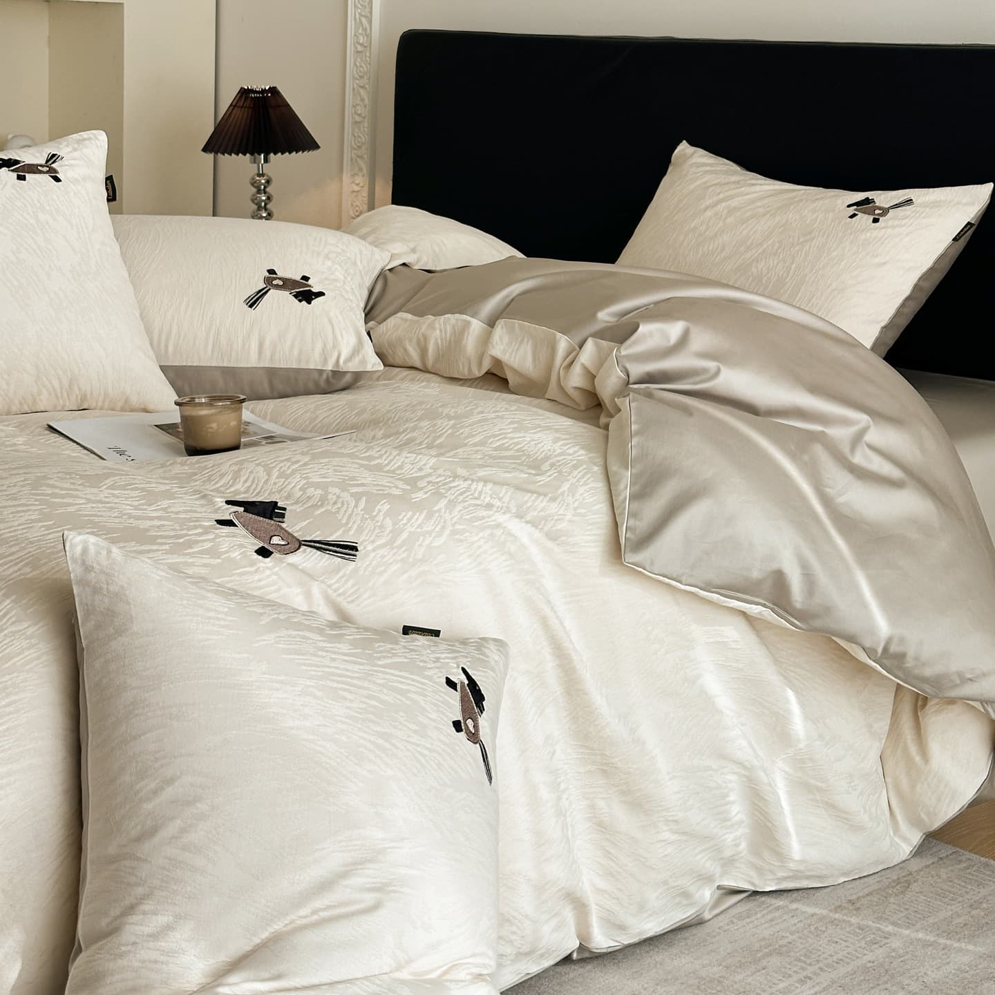 Luxury Pure Cotton Jacquard Sheet Set 4-Piece, Embroidered Duvet Cover, High-End Bedroom Bedding with Gift Box