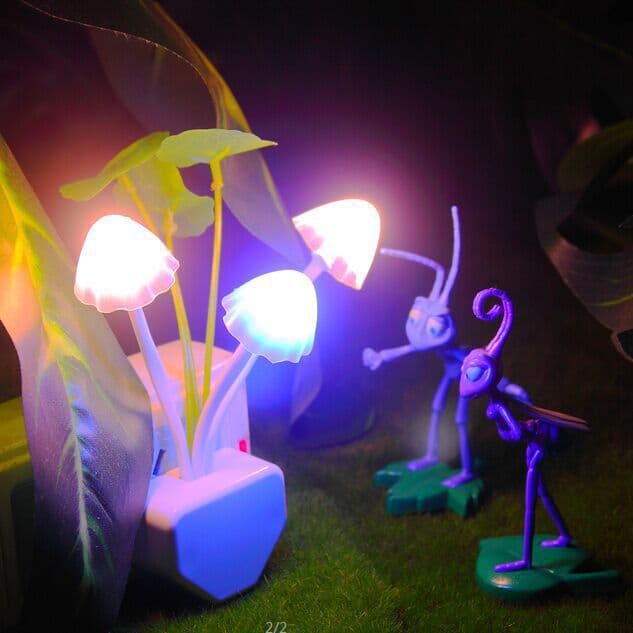 Bogou 142 Lotus Leaf Light Controlled Mushroom Night Light Intelligent Sensor Nighttime Bedroom Lighting