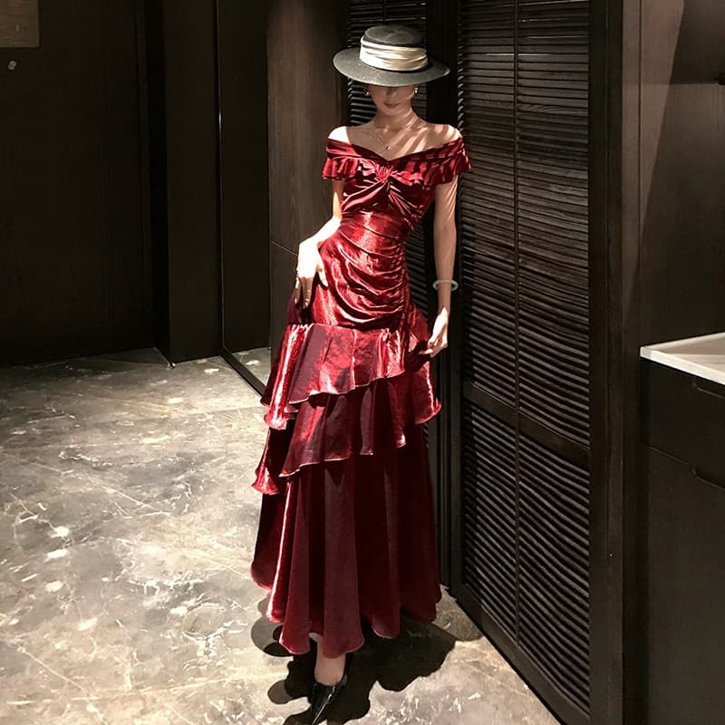 Southeast Asia cross-border foreign trade ladies' one-shoulder dress for women's ruffled waist birthday dinner dress