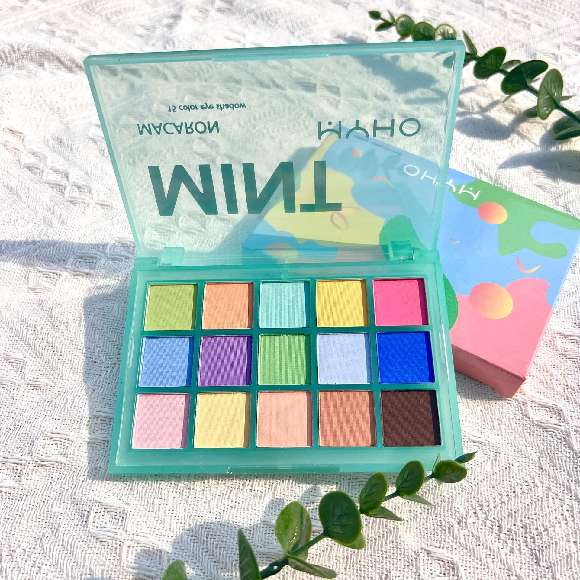 MYHO 15-Color Eyeshadow Palette: Shimmer and Matte, Waterproof, Smudge-Proof, Fine Powder, Vibrant Eyeshadow, Dopamine Makeup