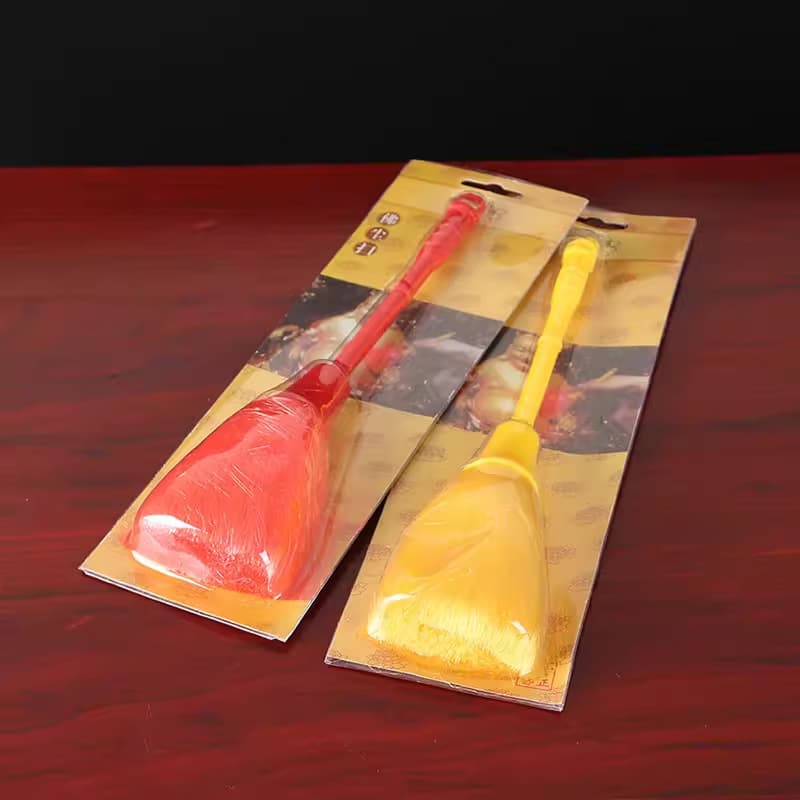 Specialized Buddha statue cleaning brush, shrine duster, brushes, pure Buddhist cloths, temple supplies for home desktop