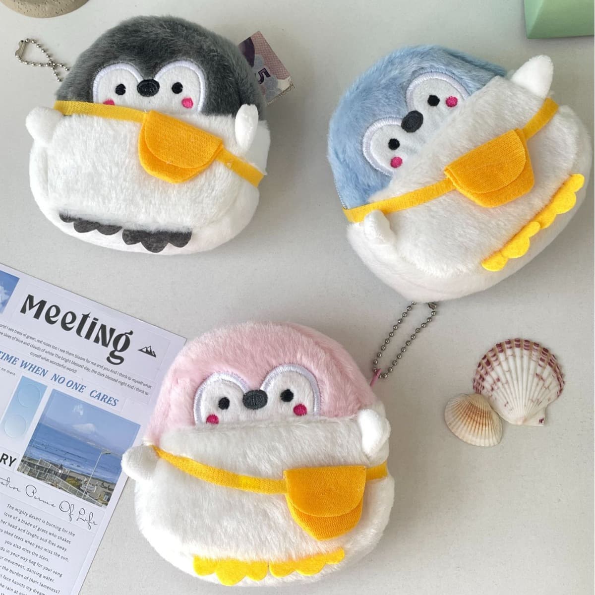 Cute gray penguin coin purse plush coin data cable lipstick bag yellow shoulder bag penguin coin purse pendant gift