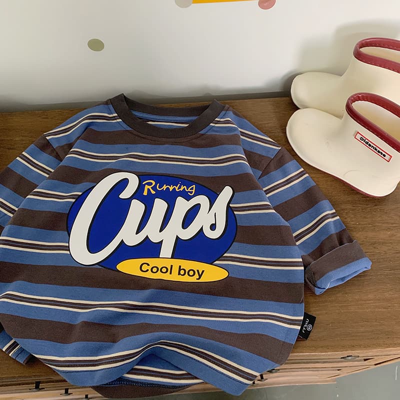 Children's striped letter T-shirt, autumn style, long-sleeved, loose-fitting, casual top, trendy and versatile for boys.