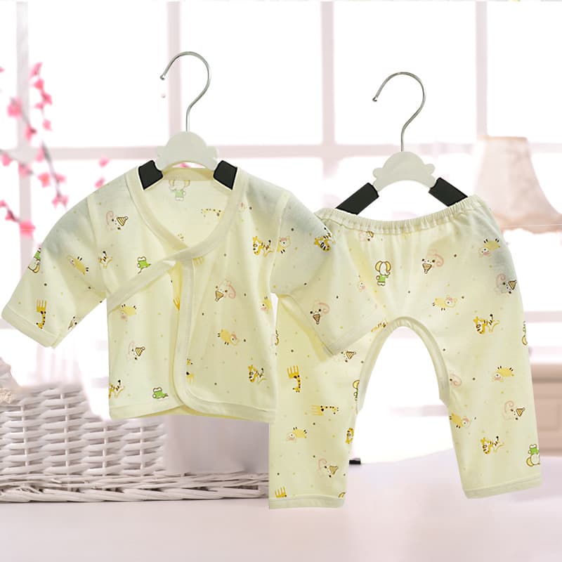 Newborn Baby Set Maternity Wear Monk Style Set with Open Crotch