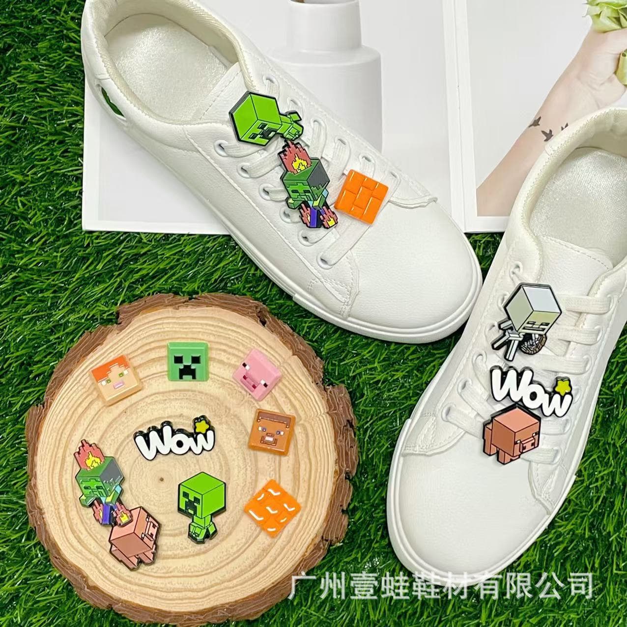 Cross-border hot-selling adaptive sports shoes Moral training shoes My Building Block World Creeper shoelace decoration accessories