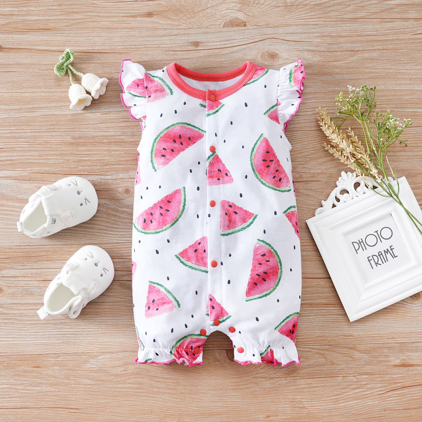 2026 Summer Baby Girl Watermelon Print Sleeveless Romper Single-Breasted Sweet Style Polyester Newborn Crawling Suit