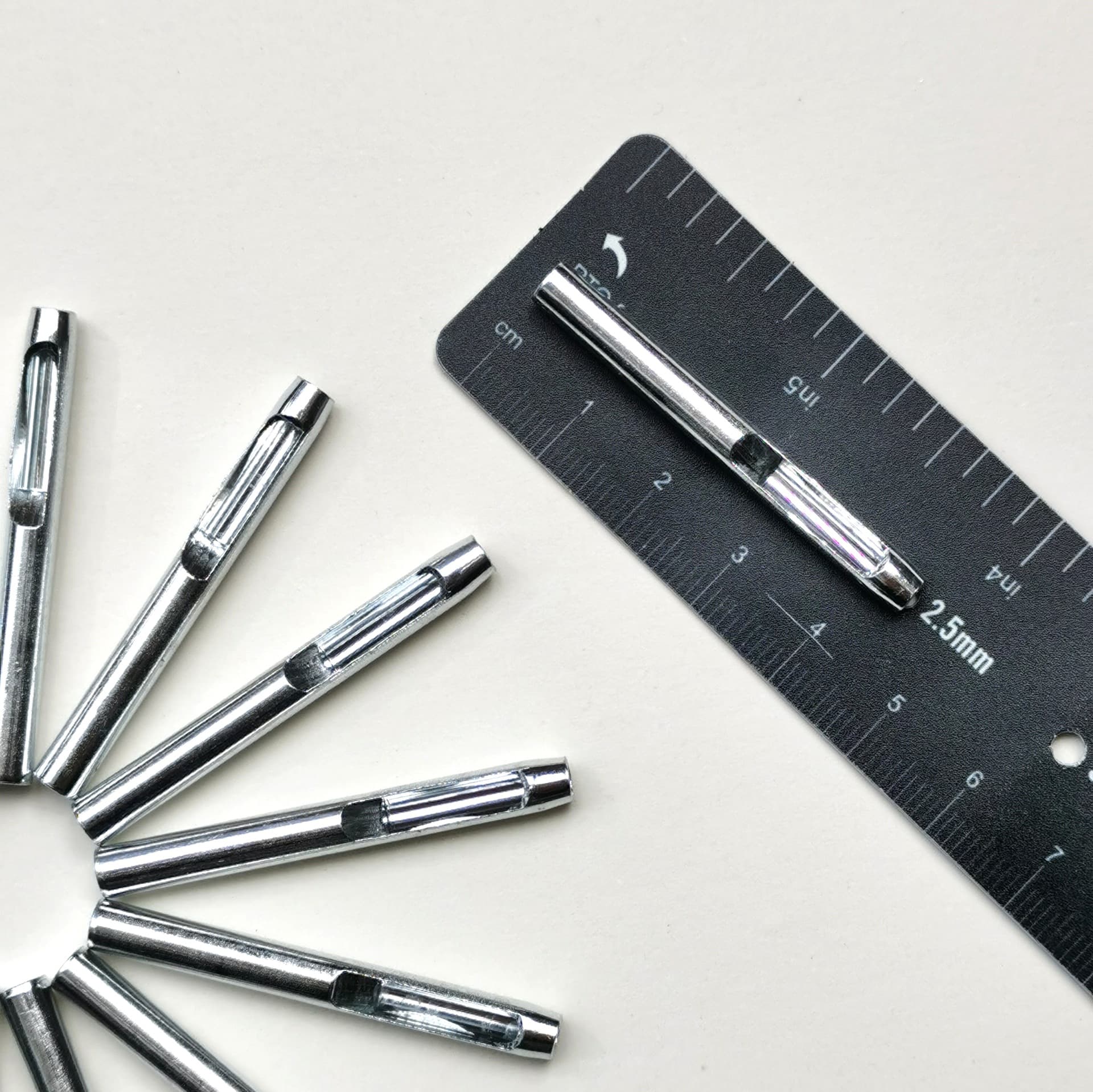 Belt Hole Punch, Electroplated Oil-Free Round Hole Punch, Belt Round Punch, Belt Hole Punching Needle