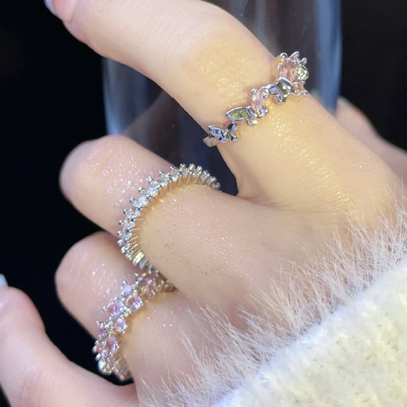 Niche Luxury Pink Zircon Butterfly Ring for Women, Sweet and Edgy Style Fashion Trendy Cool Versatile High-end Index Finger Ring