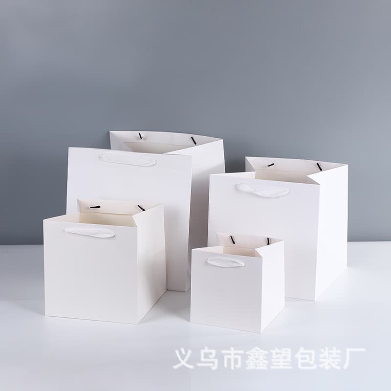 Square Gift Bag Fresh Flower Handheld Cake Baking Packaging Gift Bag Candy Paper Bag Doll Packaging Bag Home Decor Accessories