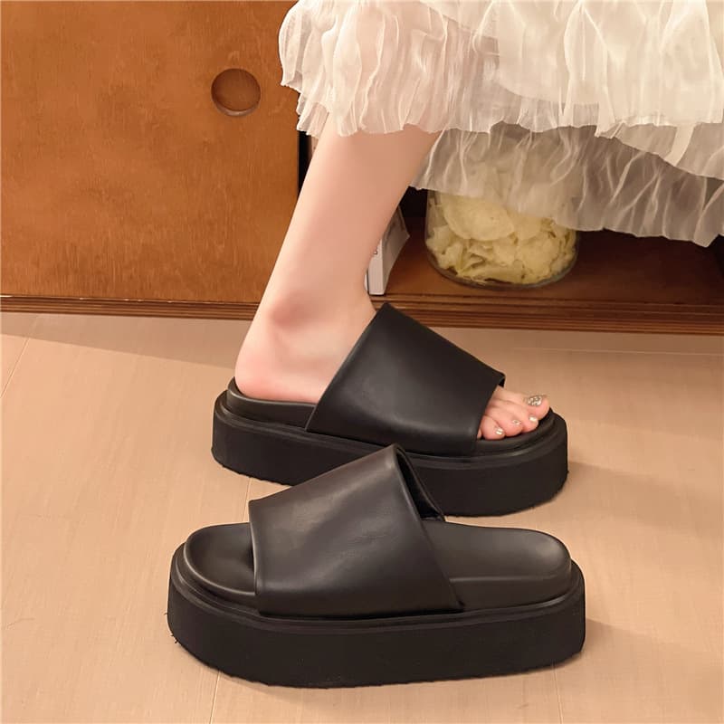 2026 Summer High-End Ultra-Light Elevated Women's Slides, Soft Upper New European Style One-Strap Sandals