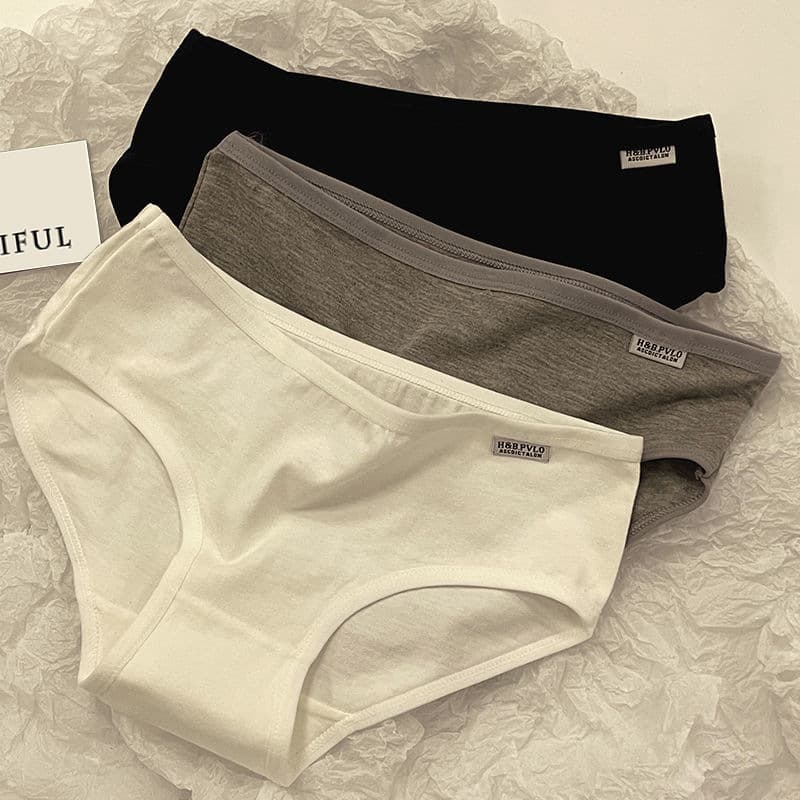 Factory Outlet Pure Cotton Panties Women Pure Cotton Solid Color Girl Mid-waist Breathable Student Adult Triangle Panties A001