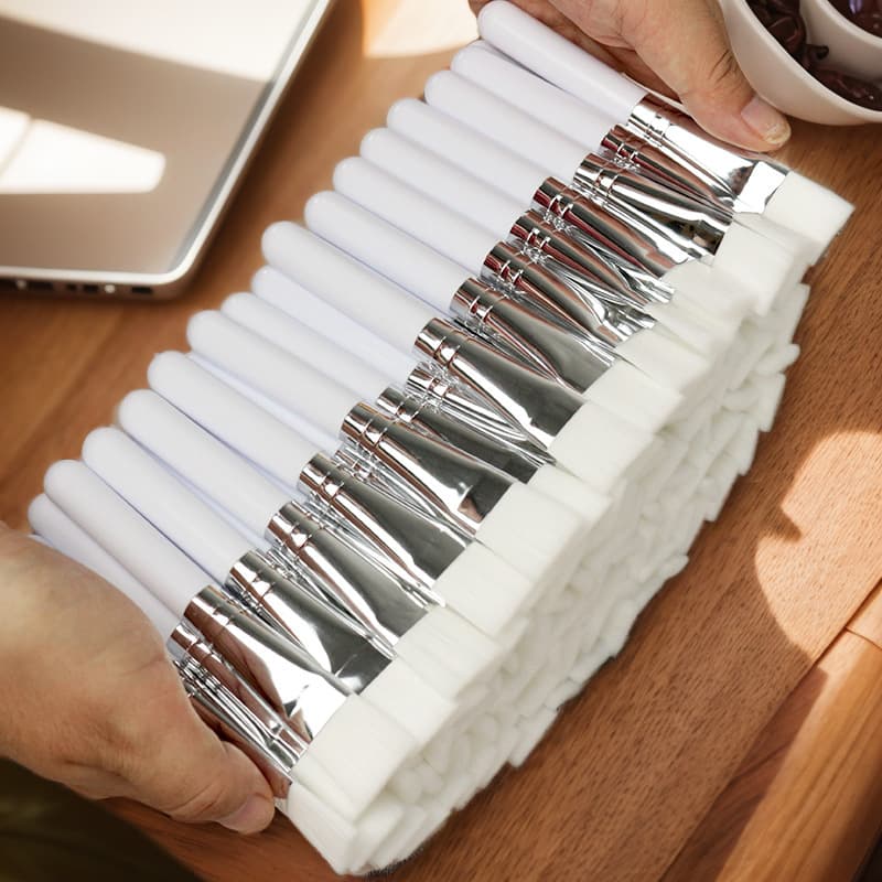 Soft Bristle Flat Head Foundation Brush White Short Handle Facial Primer Application Tool Potiya Makeup Brush in Stock