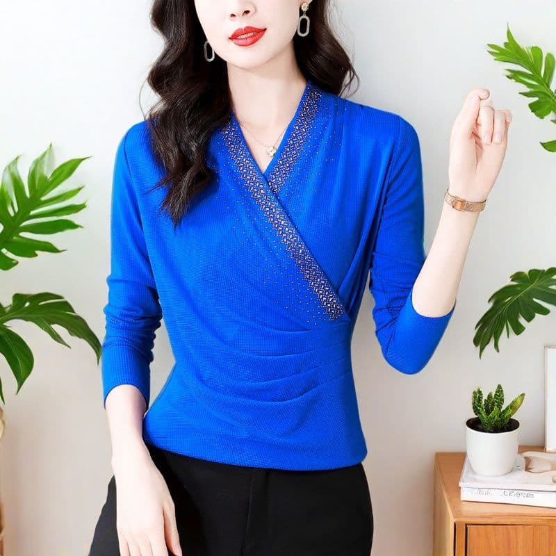 High-end cross v-neck mesh inner layering shirt, high-end belly-covering top, spring and autumn new fashion, hot diamond T-shirt, small shirt