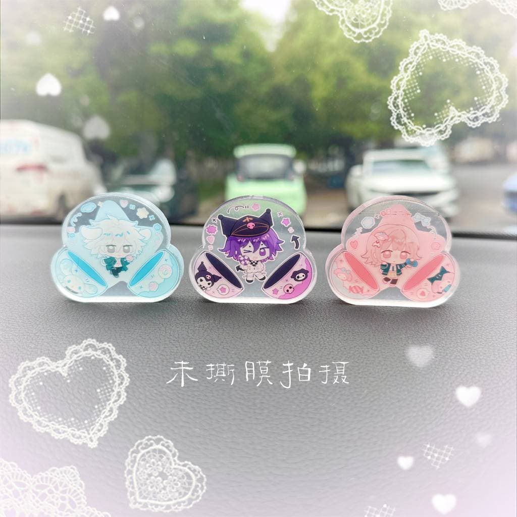 Danganronpa fan peripherals, Sanrio gashapon, badge polaroid stand, Komaeda Nagi Fighting King Ma Xiaoji