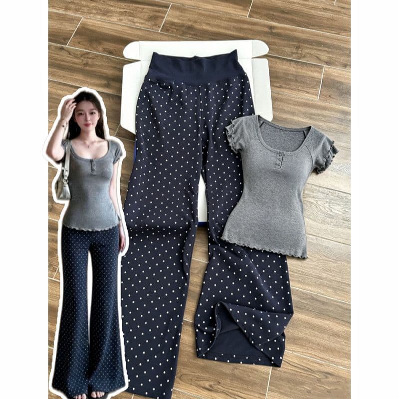 Double-layer fungus-edged small flying sleeve T-shirt summer wear 2026 polka dot complete set to wear navy blue polka dot pants
