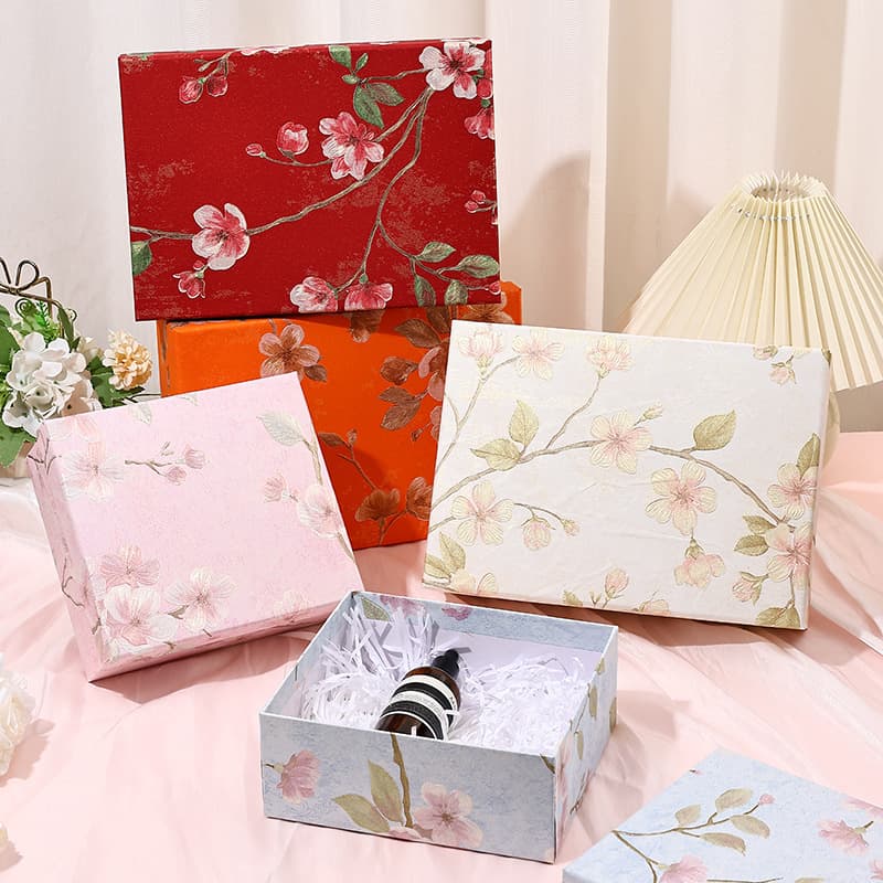 National Style Companion Gift Box New Blossom Series Gift Box Cosmetics Chinese Valentine's Day Gift Box Popular Spot Gift Box