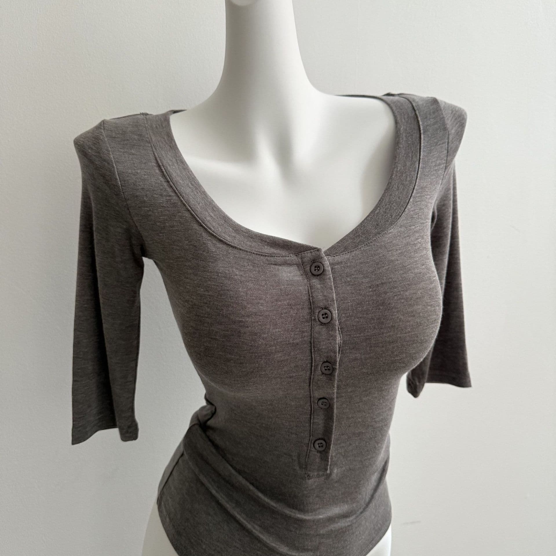 Tipsy Pure Desire~Sexy Large Round Neck Single-Breasted Short Elastic Lightweight T-Shirt Top Inner Layering Base Layer for Women Autumn/Winter