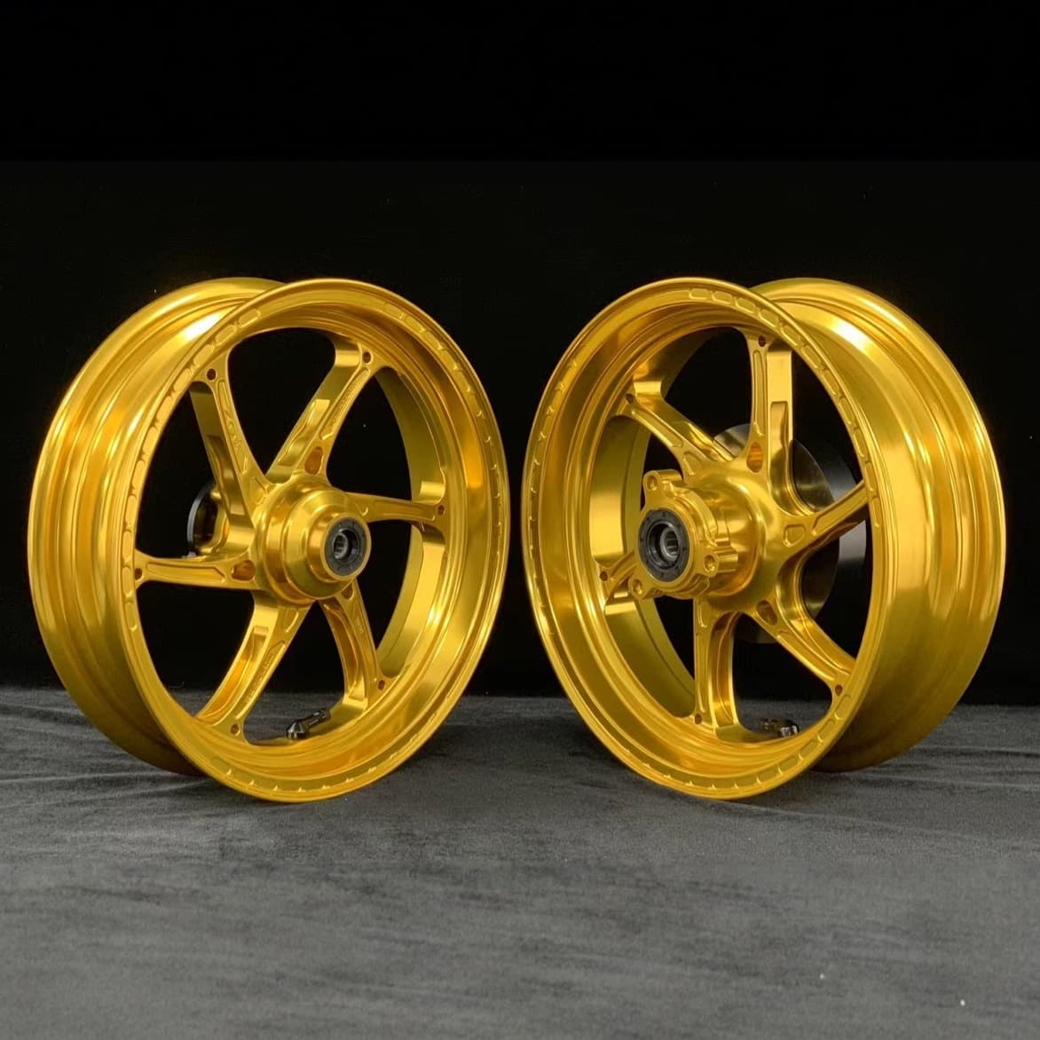 12-inch motorcycle aluminum wheel rim suitable for Honda LEAD125, modified aluminum alloy wheel