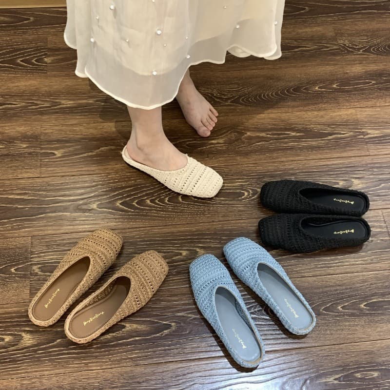 French holiday weaving niche half-slippers for women's outer wear 2025 spring and summer with skirts evening evening style toe-toe Birkenstocks