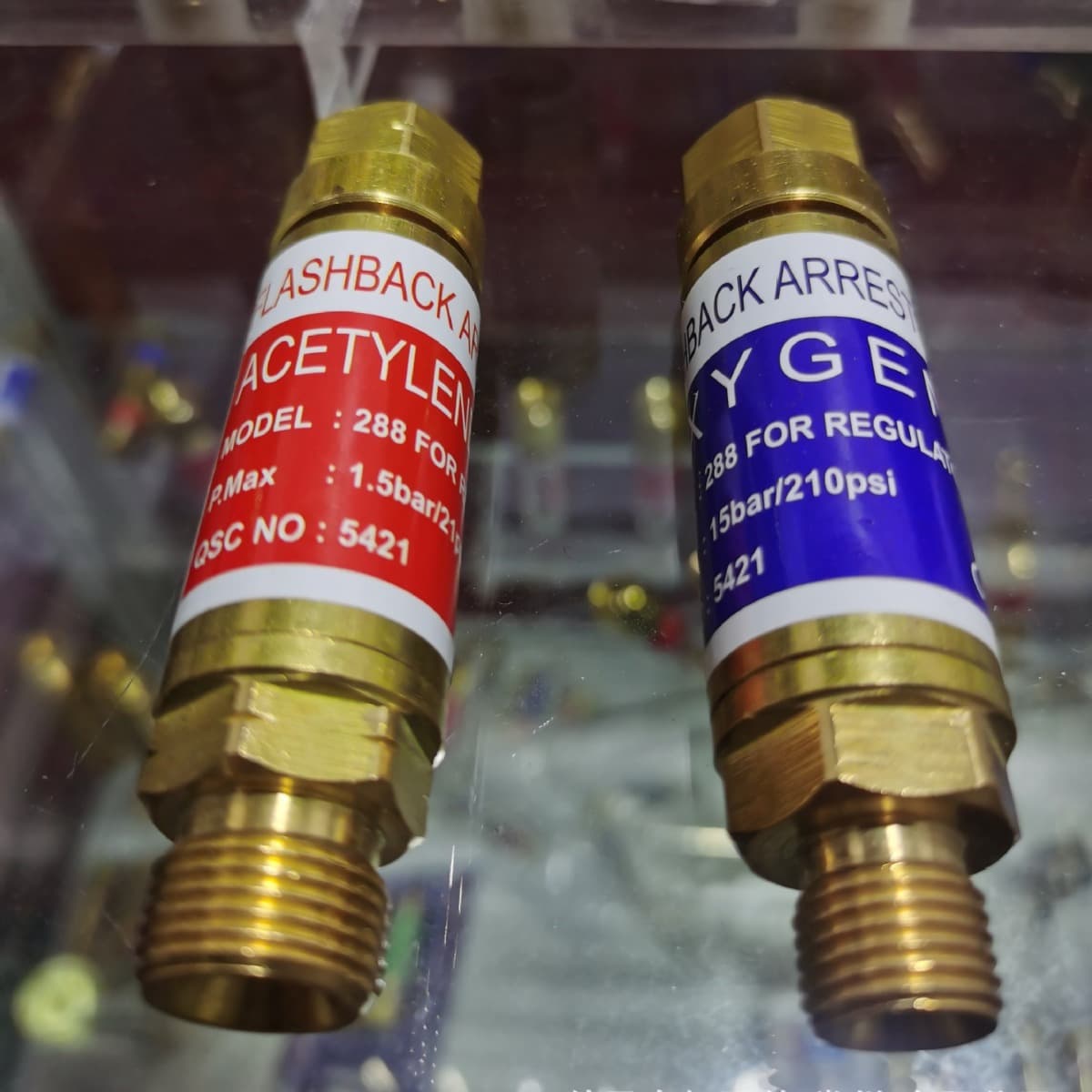 Flashback Arrestor Flashback Arrester All Copper Oxygen Flashback Arrestor HF-2 Type Flashback Valve Oxygen Acetylene Flashback Arrester