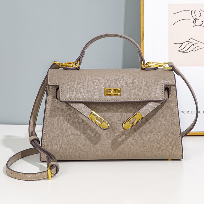 2026 Spring/Summer New Niche Commuter Handbag Stylish Fashion Kelly Bag for Women Versatile Shoulder Crossbody Bag