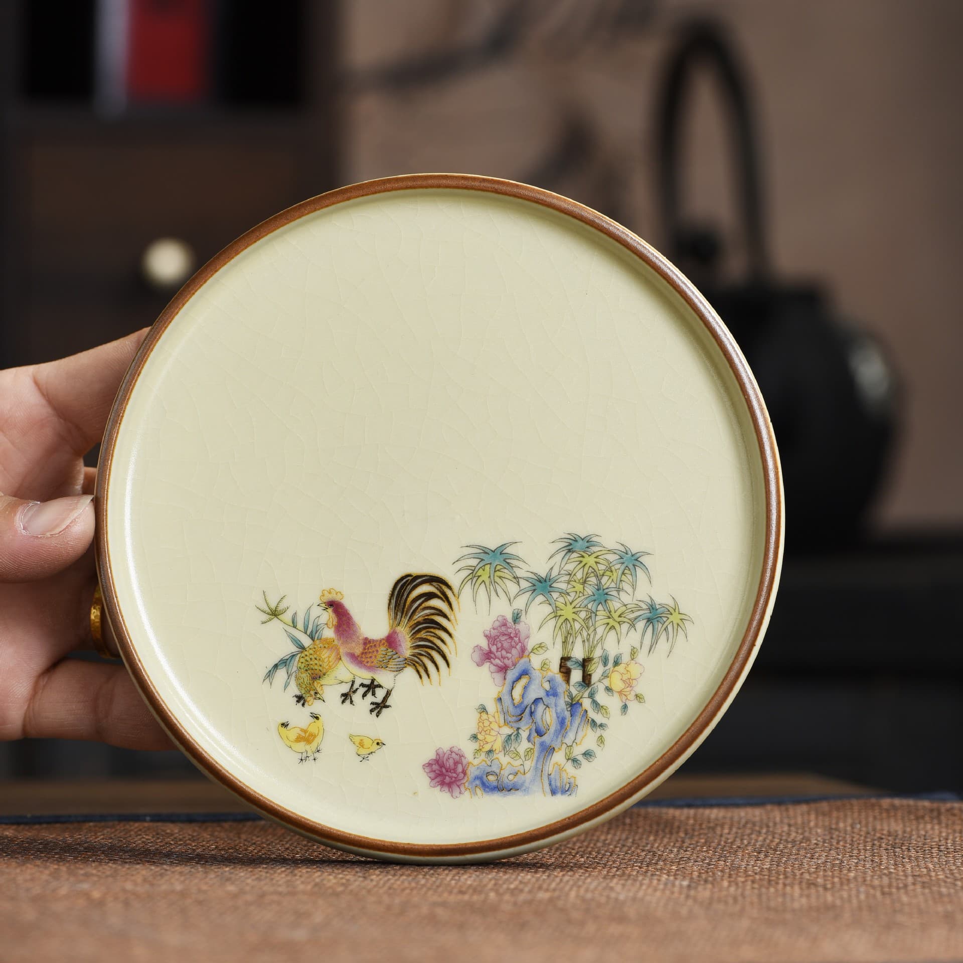 Ru Kiln Tea Tray with Ice Crack Pattern, Household Tea Set Cup Mat and Tray, Heat Insulation and Burn-Proof, Diameter 13cm, Height 1.2cm