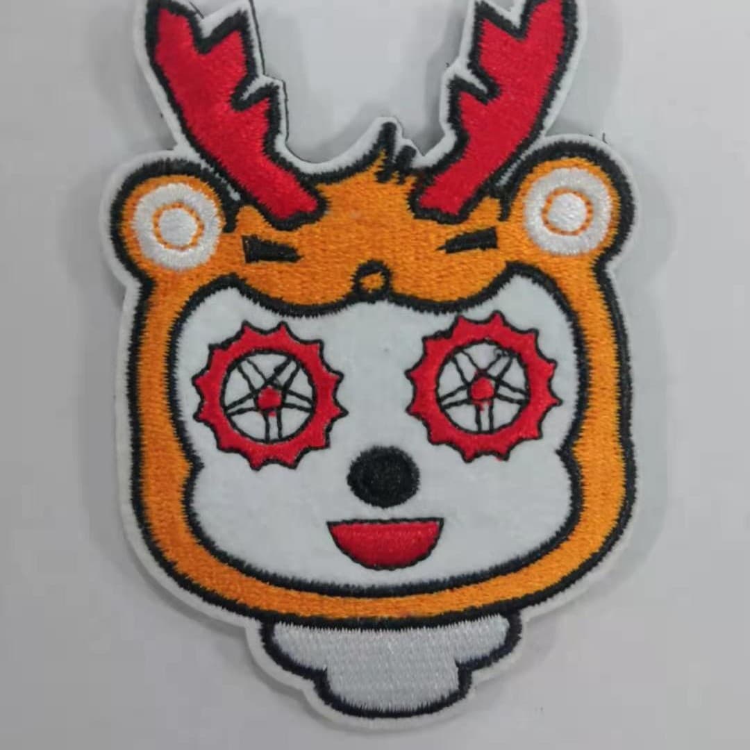 Cross-border exclusive embroidered fabric patches, custom popular cartoon character doll embroidery jewelry bags, support customization