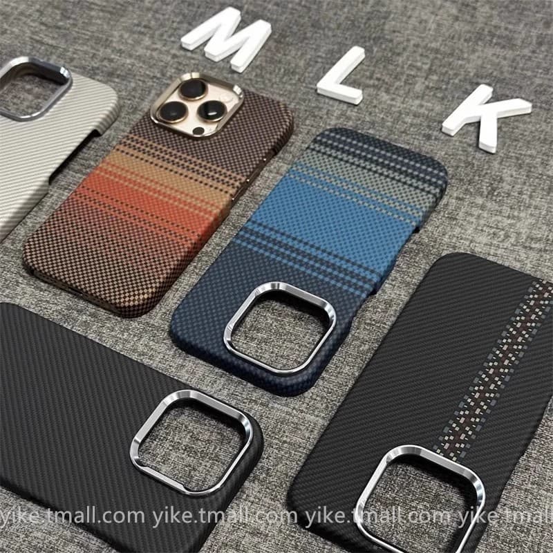 Compatible with iPhone 17 Pro Max Three-Pack Water Transfer Kevlar Carbon Fiber Texture Magnetic iPhone 16 Semi-Protective Case