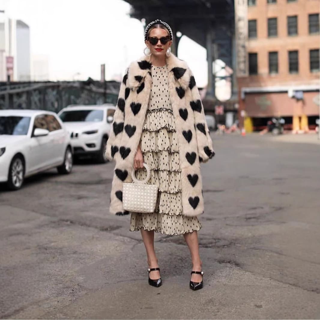 Long faux fur coat jacket, thickened new style, plush white heart coat, women's warm one-piece long fur coat